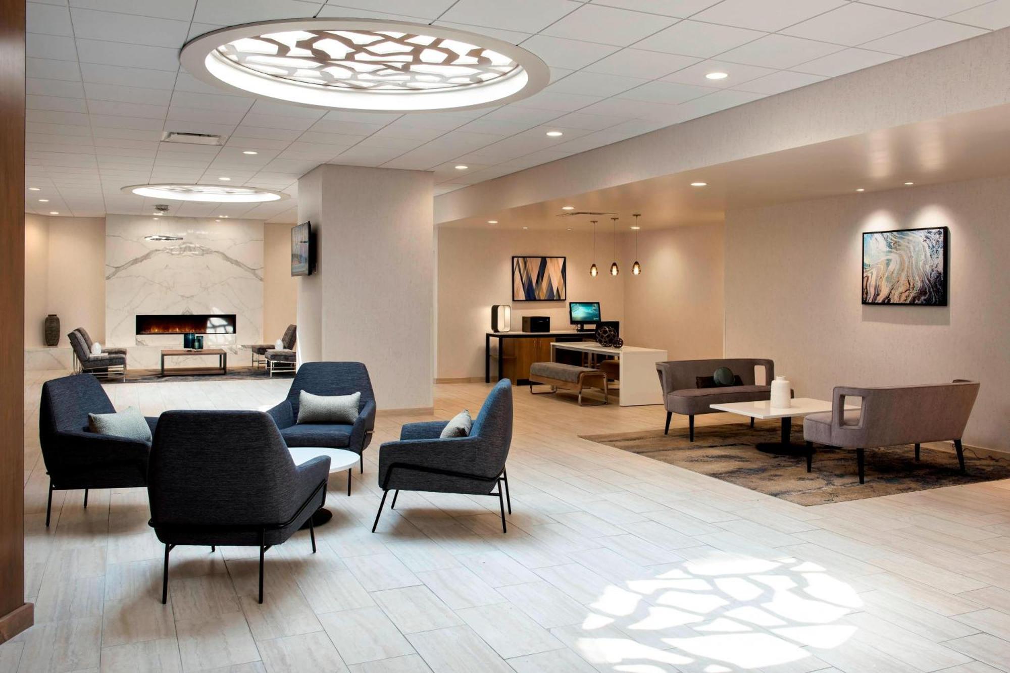 Delta Hotels By Marriott Utica Luaran gambar