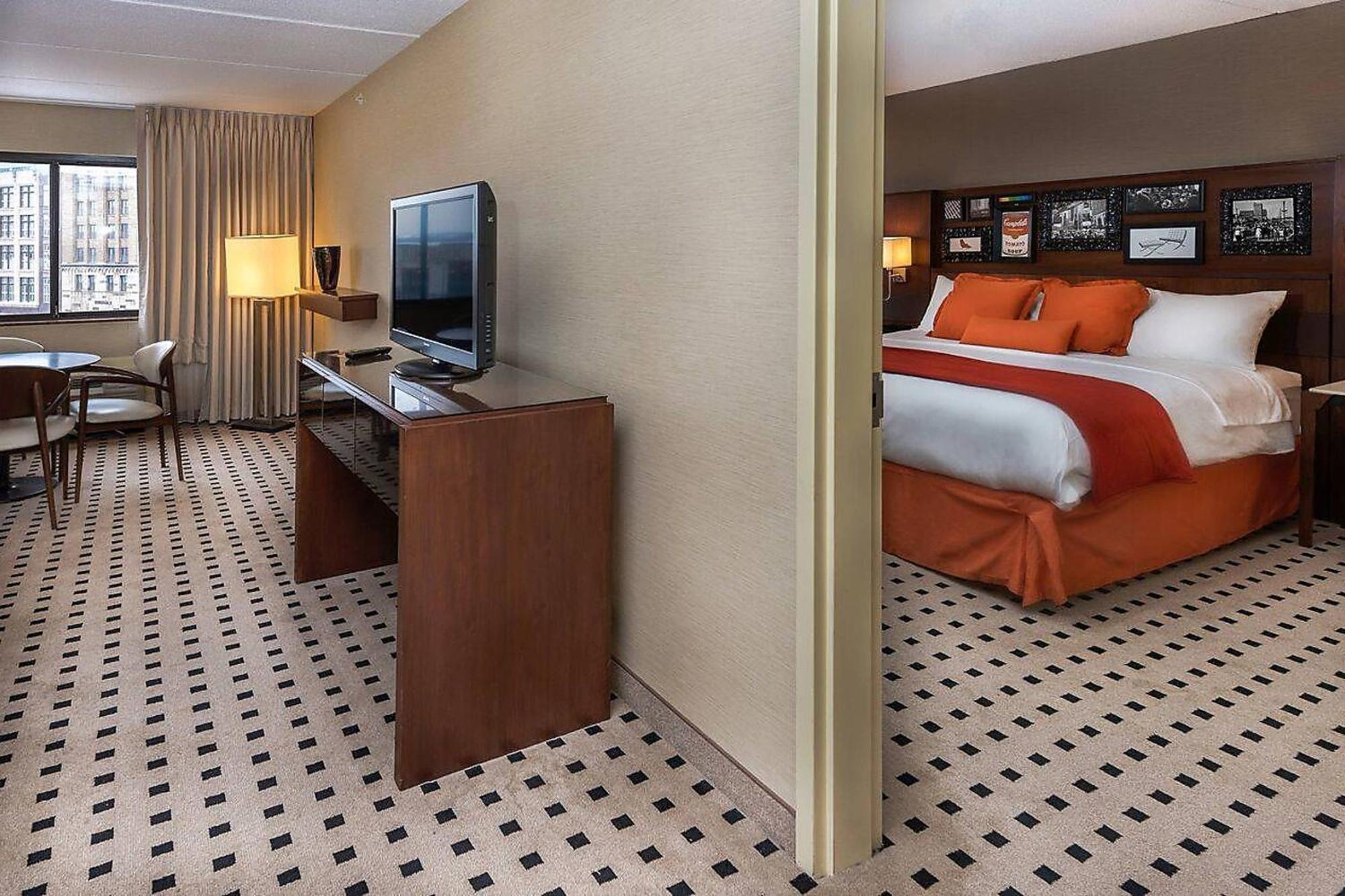 Delta Hotels By Marriott Utica Luaran gambar